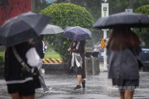 母親節天氣濕涼迎客　13日起全台放晴高溫衝破30度！