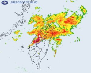 苗栗台中南投彰化雷雨狂炸！太平山區恐溪水暴漲、氣象署緊急示警