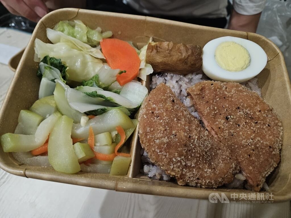 以為健康餐就沒事？營養師點名4大地雷，外食族千萬別踩！