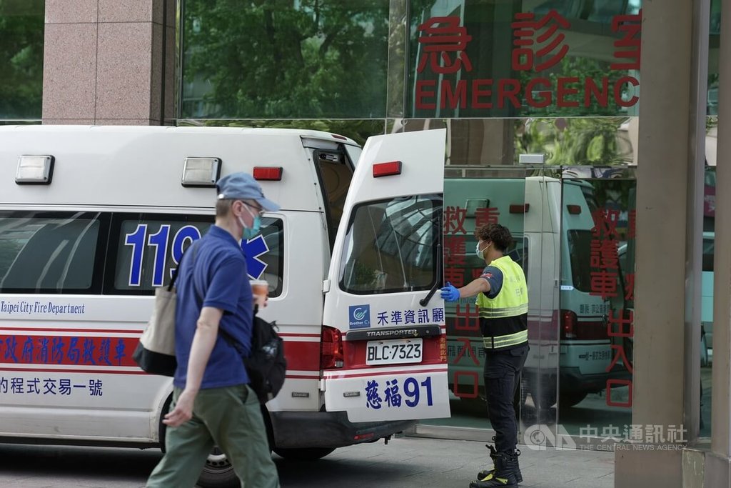 自殺時隔14年重回十大死因，癌症連霸43年！衛福部公布最新死亡統計