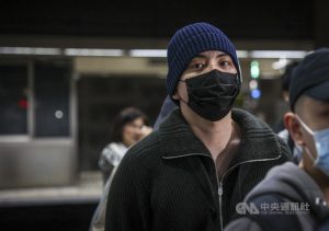 王大陸涉嫌偽造文書16日遭檢方起訴