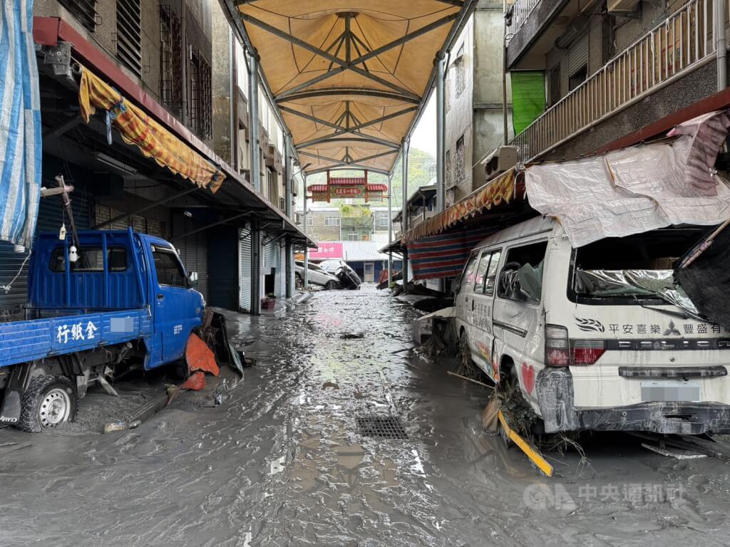 花蓮馬太鞍溪堰塞湖溢流重創光復鄉 釀逾600人無家可歸、17人失聯