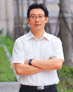 「型男教授」遭控劈腿 12 女:從校長、老師到學生,後宮全台遍地 「型男教授」遭控劈腿 12 女:從校長、老師到學生,後宮全台遍地