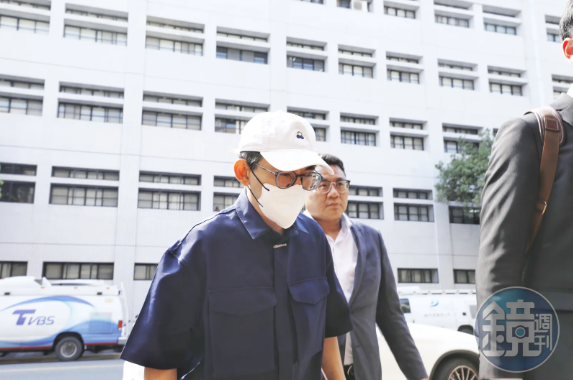 黃子佼持未成年影像案終審辯論 鞠躬淚喊「我懂受害者的痛」 律師怒批:這不是反省只是表演