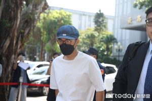 李威曝深信王薀「有神蹟」！密宗修行找平靜卻捲入命案　庭上親講研討過程全貌