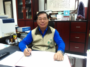 台南消防局前局長李明峯涉收賄300萬　法官認有逃亡、串證風險裁定羈押禁見