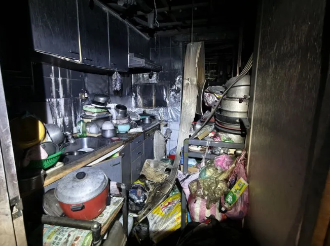 為何一場住宅火警釀消防殉職？基隆回收物堆滿屋悶燒7小時　搜救困難全紀錄