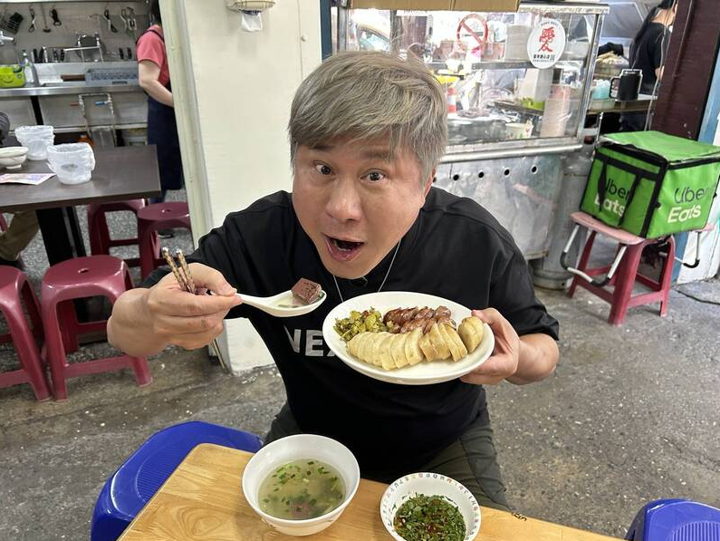 胡瓜健檢驚見肺毛玻璃　為何醫師直指是肺腺癌起點？