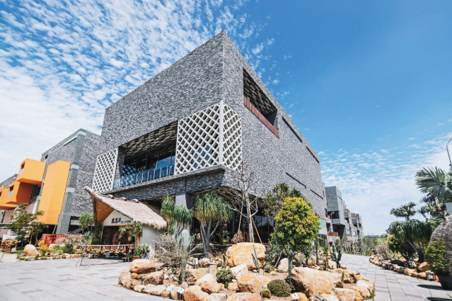 桃園「KIRI文創園區」爆發違法營業事件?原民局縱容惡質廠商,危害安全的背後真相