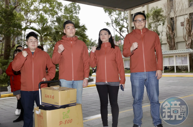 賴苡任碩士論文涉嫌剽竊父親論點？爆料指控抄襲學術成果，雙重爭議引發社會關注