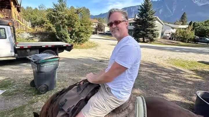 夏克立面對婚姻風波還要反擊？為何否認與女粉絲發生性關係並要求公開音頻