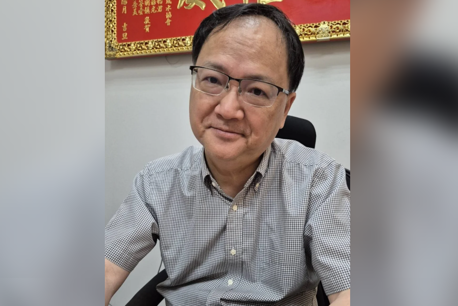 江柏樂為何爆出「不婚不生」言論?在網絡引發怒潮,回應稱這不是情勒