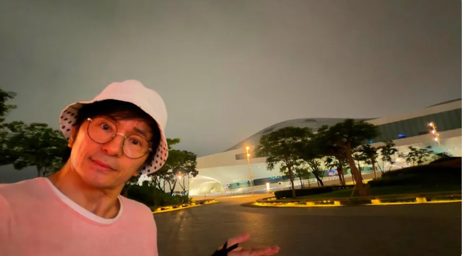 唐從聖怨高雄「無風無雨」舞台劇被迫取消！劇團吞百萬虧損挨轟，網反問：出事誰負責？