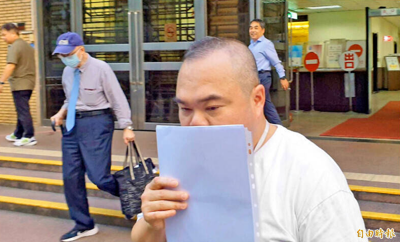 鍾文智重判後落跑！法官陳勇松未延長科技監控遭懲戒　判罰俸一年重創司法信任